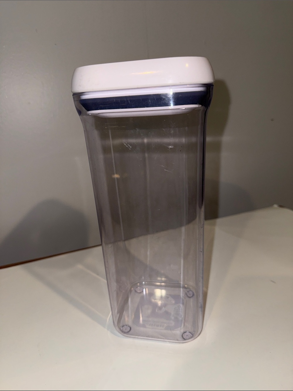 Oxo Clear Plastic Food Storage Container with White Lid 1.5qt